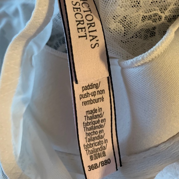 victorias secret lace brallete - Picture 3 of 5